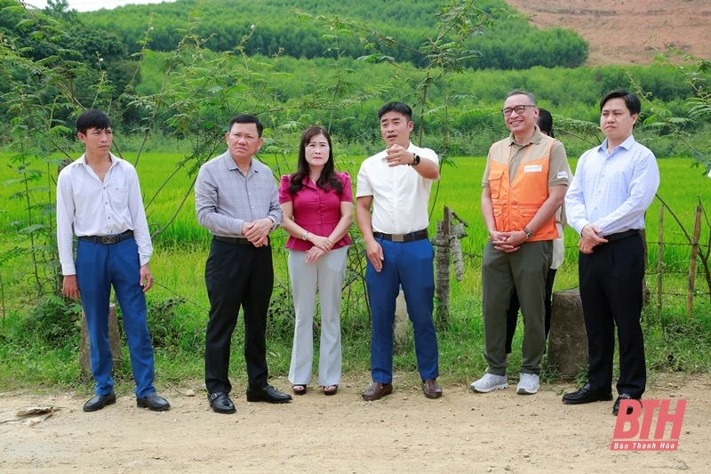 Đoàn công tác của Tổ chức Tầm nhìn thế giới (WVI) Hoa Kỳ khảo sát thực tế tại huyện Như Xuân